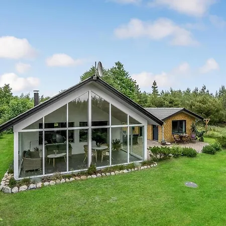 Holiday home Gorgeous In With Indoor Swimming Pool Tarm
